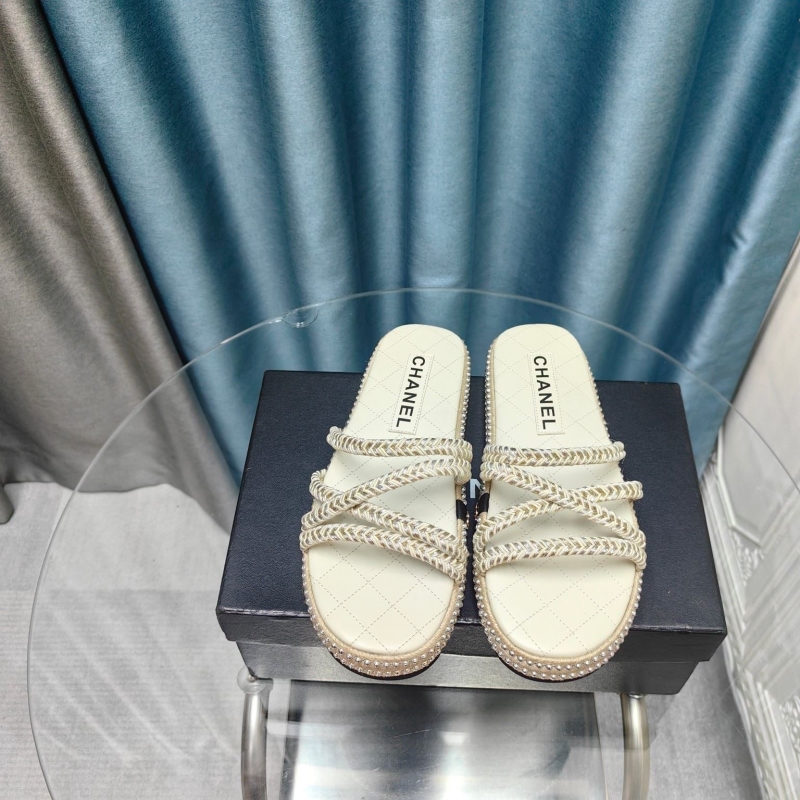 Ch*el slippers
